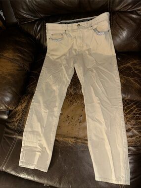 Slim Fit Men's Jeans in Beige - Clean Casual Style